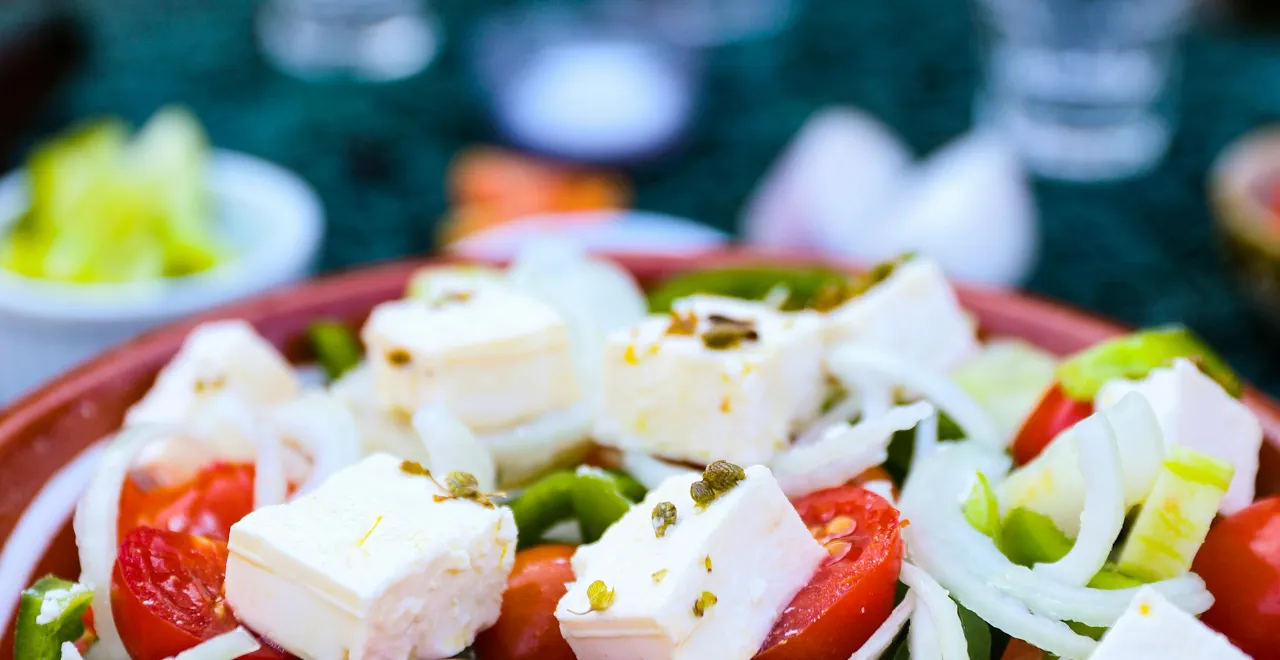 Préparation d'un repas méditerranéen